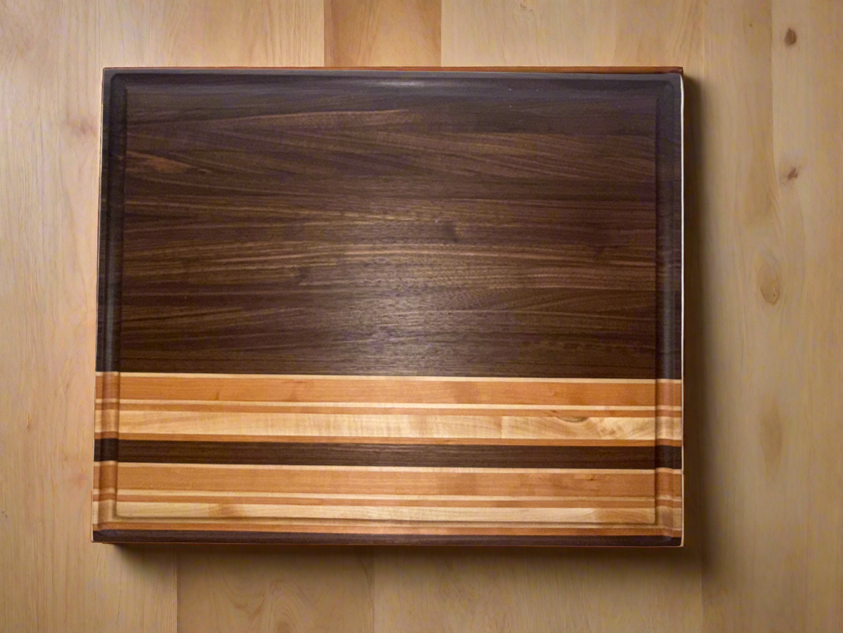 Walnut Edge Grain Cutting Board